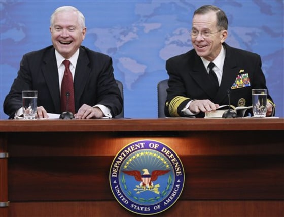 Robert Gates, Mike Mullen